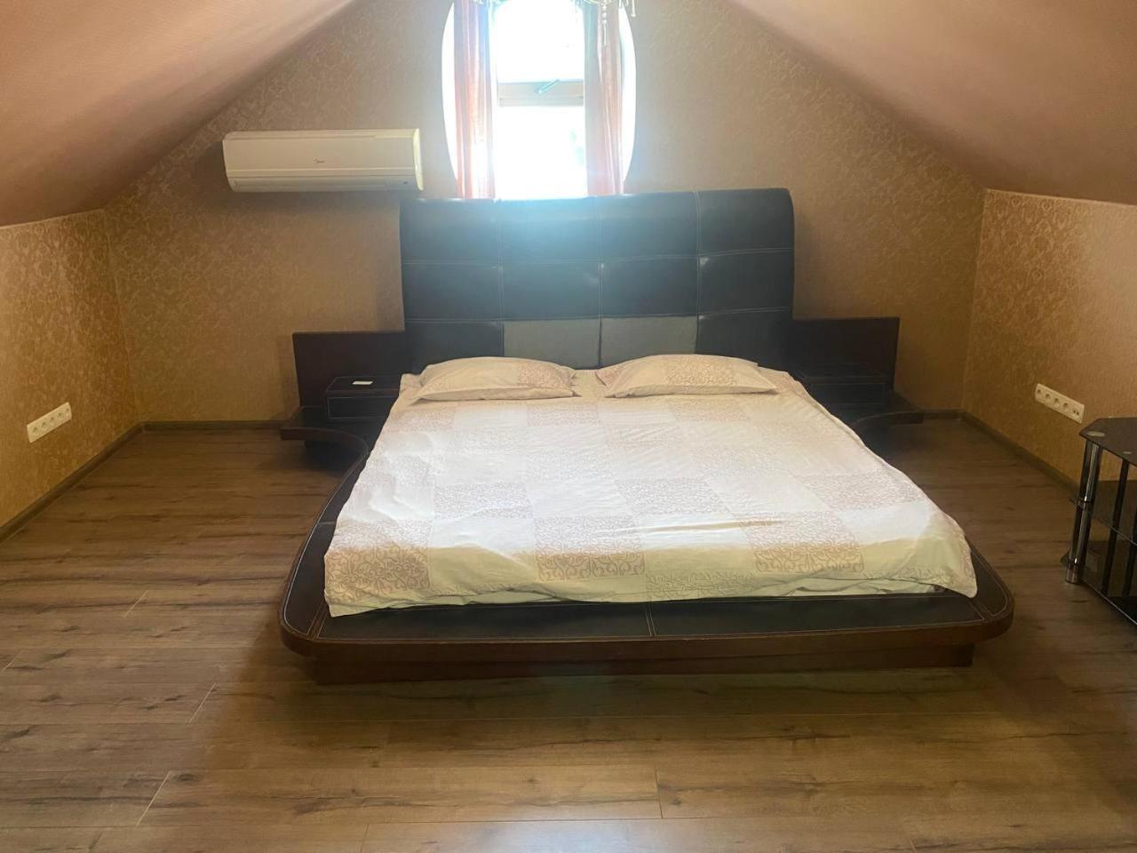 Valencia Hotel Οδησσός Εξωτερικό φωτογραφία